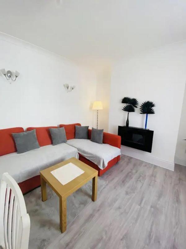 Castle View 2 Bedroom Apartment In Town Centre Hastings Extérieur photo